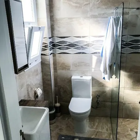 Lilach - Seaside, Caesar