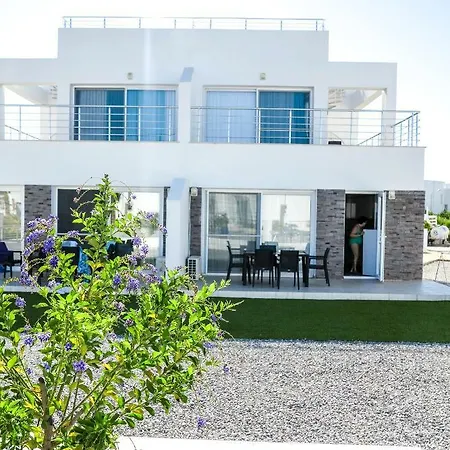 Lilach - Seaside, Caesar